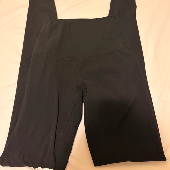 Lululemon Black High-Rise Leggings - Size 2 - Picture 2 of 3